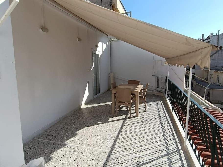 Athens Sky Suites 1 El Pireo Exterior foto